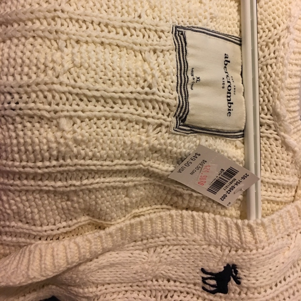 Abercrombie kids XL cream cardigan NWT - Picture 3 of 5